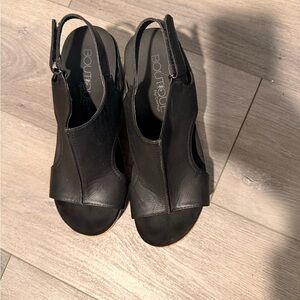 Boutique Black Open-Toe Slingback Sandals